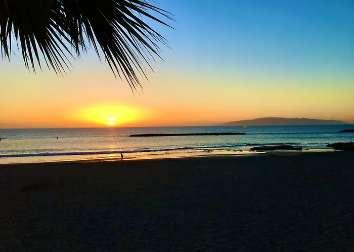 Апартаменти Copacobana Ocean View Playa Americas